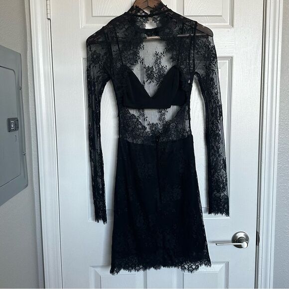NBD Delilah Lace Long sleeve Sheer Overlay Mini BodyCon Sheath Dress - Picture 16 of 16